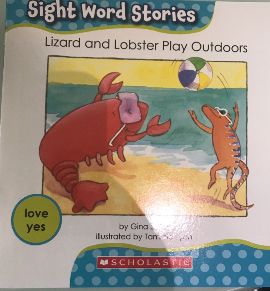 Lizard and lobster play outdoors