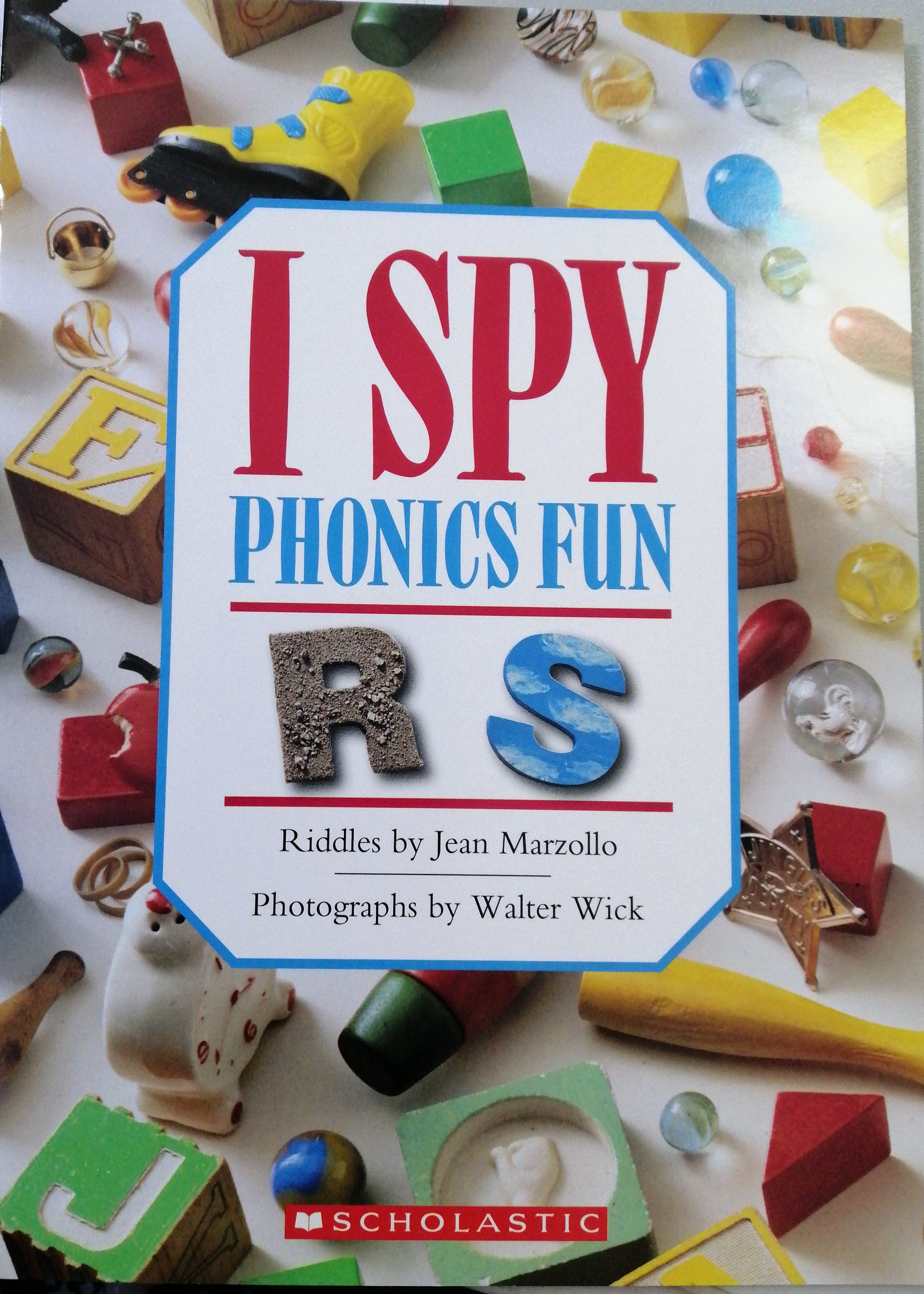 I Spy Phonics Fun :r s